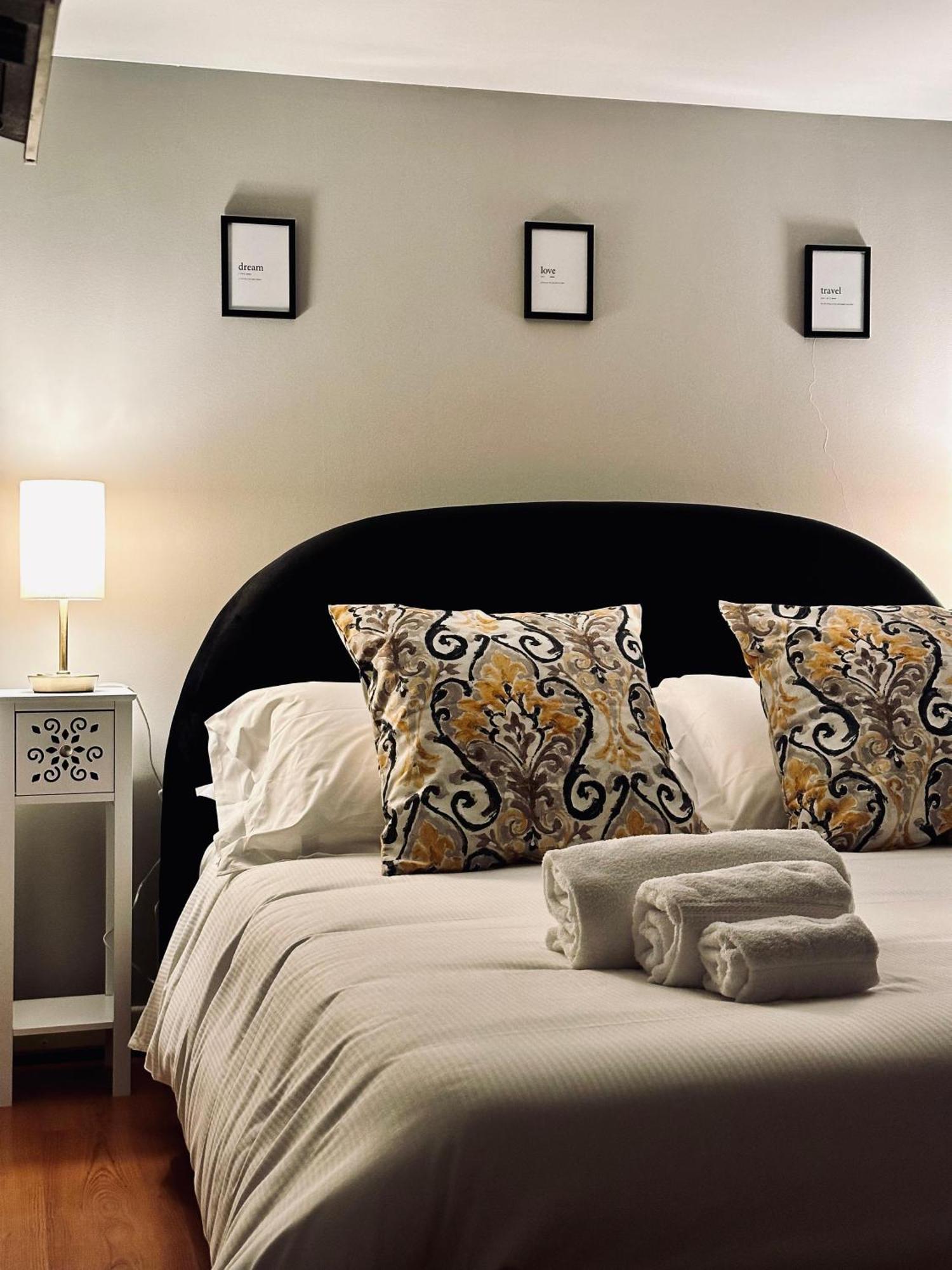 מילאנו Nerino House, Elegante E Tranquillo Appartamento A 5 Minuti Dal Duomo מראה חיצוני תמונה
