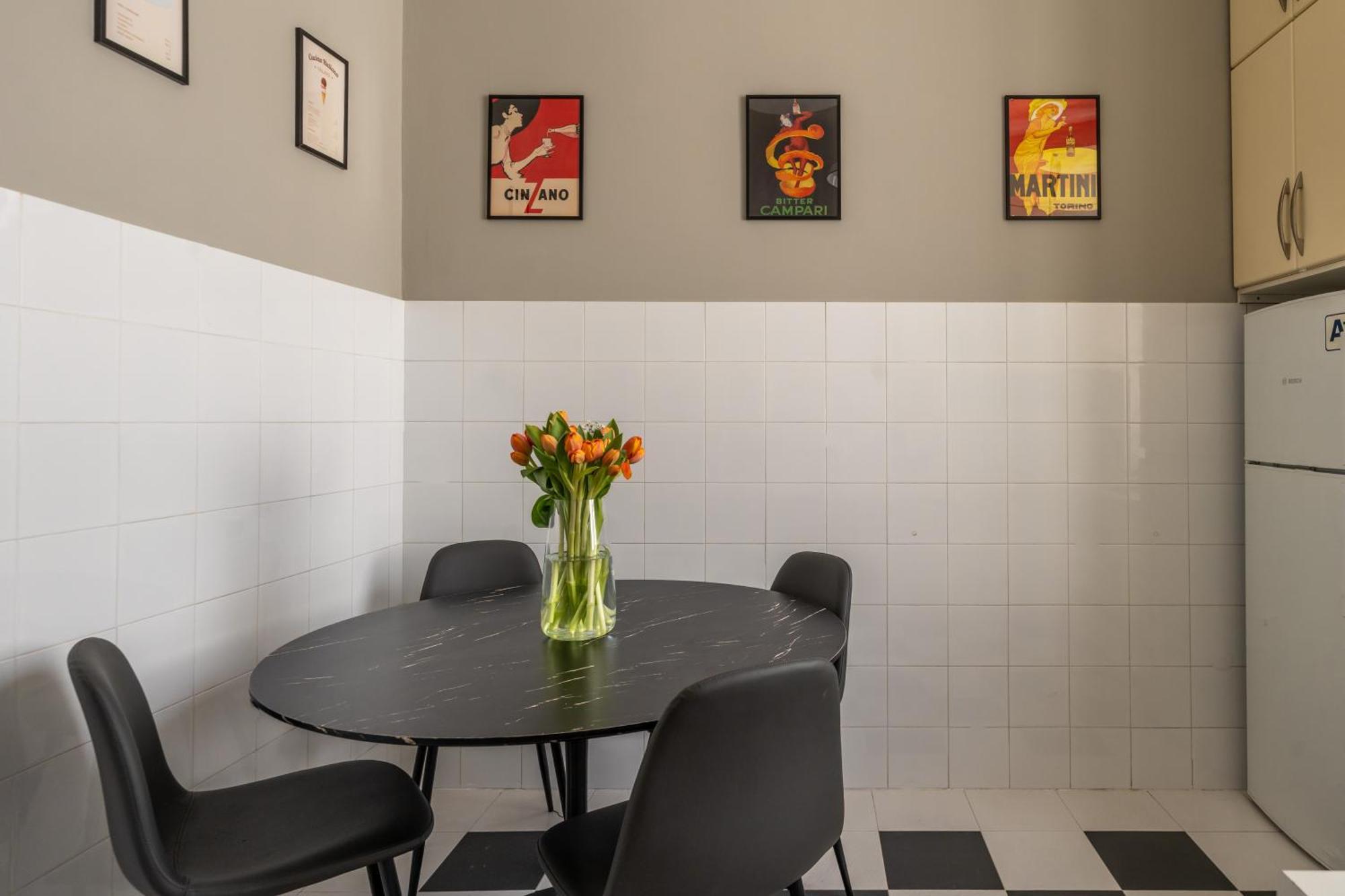 מילאנו Nerino House, Elegante E Tranquillo Appartamento A 5 Minuti Dal Duomo מראה חיצוני תמונה